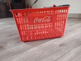 Cesta Coca-Cola Roja