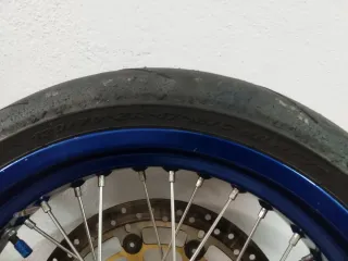 Rueda Supermotard Azul