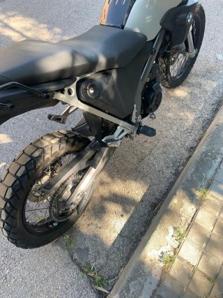 BMW G650 Xcountry Negra/Plata