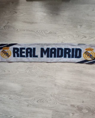 Bufanda Real Madrid de Adidas