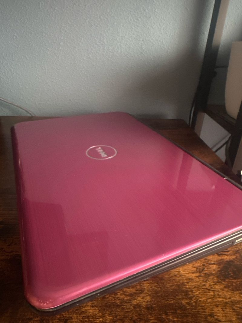 Portátil Dell Inspirion M501R afbeelding 2