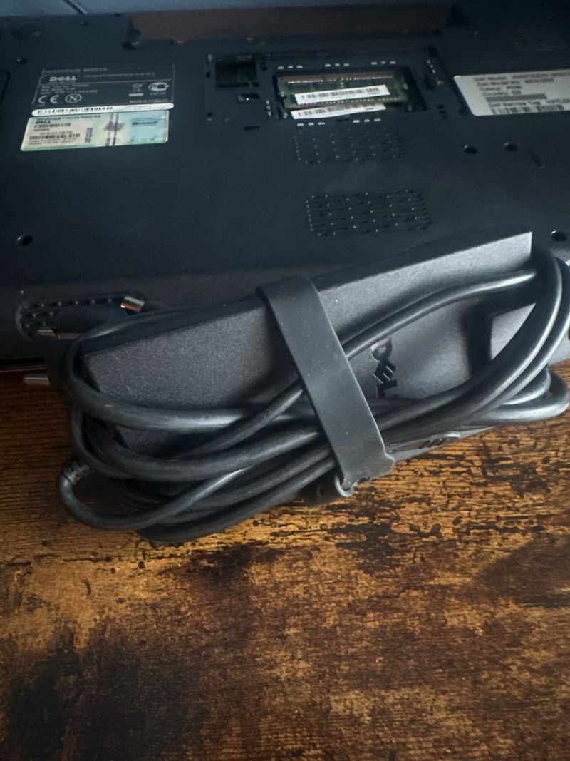 Portátil Dell Inspirion M501R afbeelding 5
