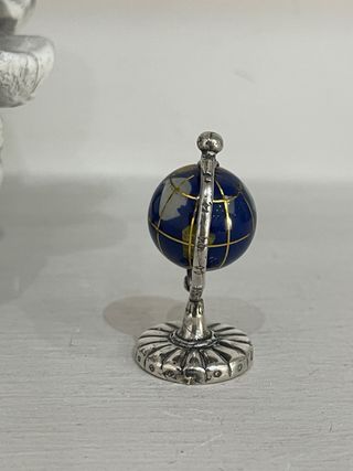 Miniatura globo terrestre argento 800