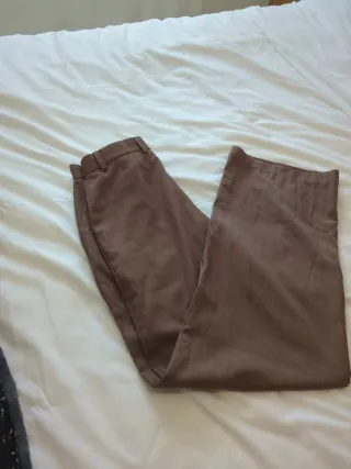 Pantalones ASOS marrones talla 8