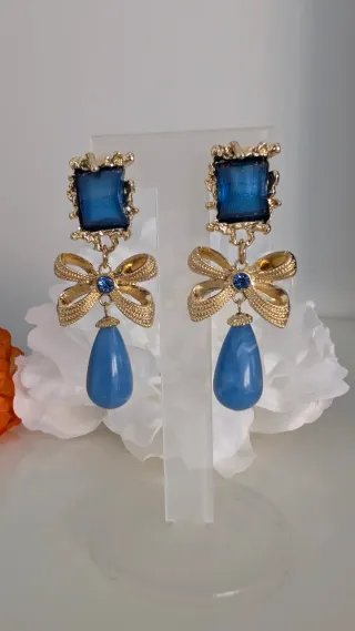 Pendientes flamenca dorados y azules de clip