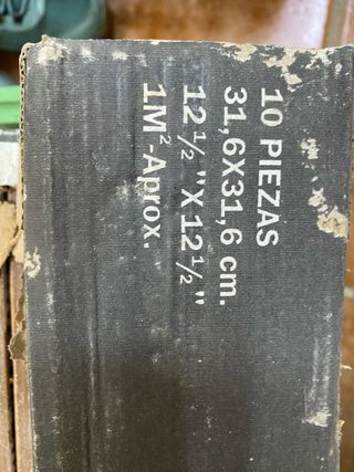 Baldosas y zócalos de cerámica