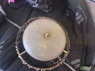 Lámpara de techo de bronce antigua