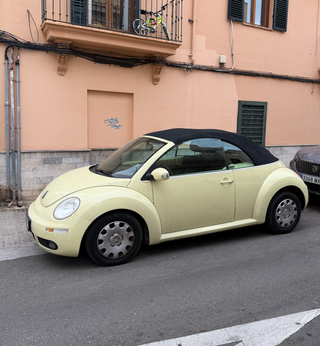 AUTOMATIC CABRIO Volkswagen Beetle 2006