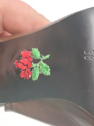 Zapatos de tacón slingback Free Lance marrones YSL