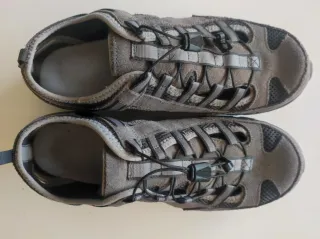 Sandalias senderismo hombre marrones y grises