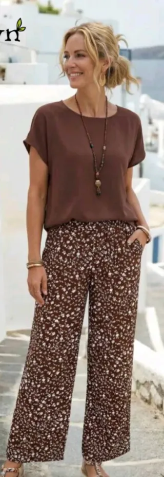 Conjunto Verano Mujer. Complementos no incluido