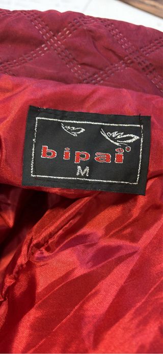 Chaqueta anorak burdeos acolchada