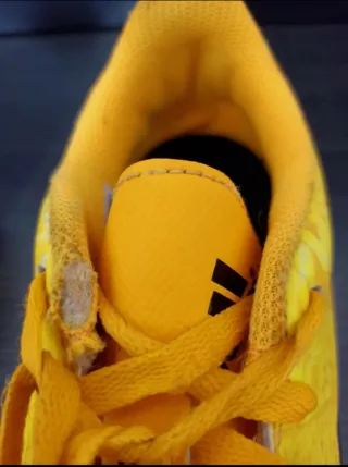 Zapatillas Adidas F5 futbol sala