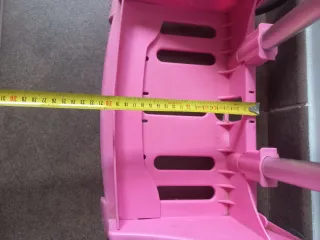 Carro para mochila rosa comodo hecho en españa