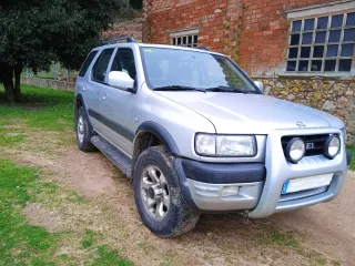 Opel Frontera 2000