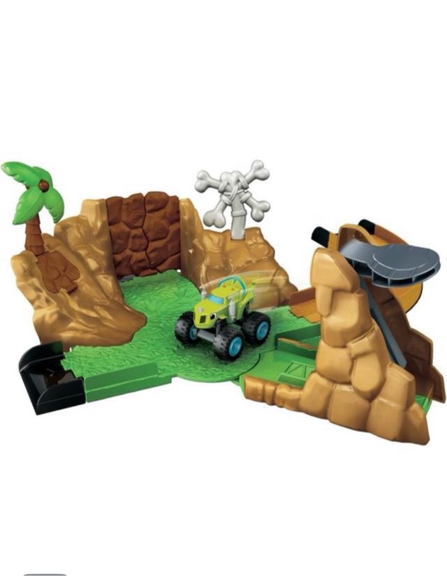 Mega Circuito Blaze & Monster Machines + 13 coches