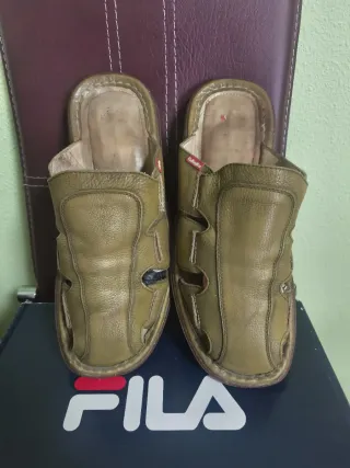 Sandalias de piel para hombre