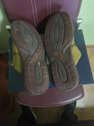 Sandalias de piel para hombre