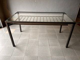 Mesa de jardín cristal y metal