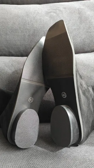 Botines negros antelina