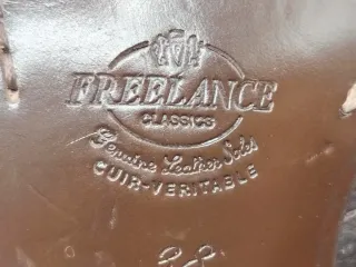 Zapatos de vestir Free Lance marrones