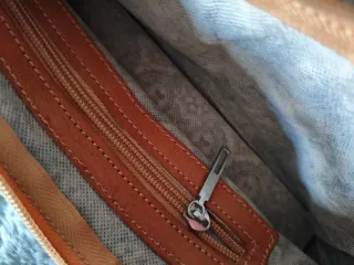 Bolso piel en cuero y serraje verde