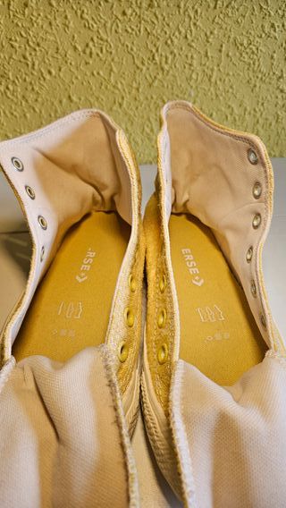 Converse Chuck Taylor Hi Hybrid Texture