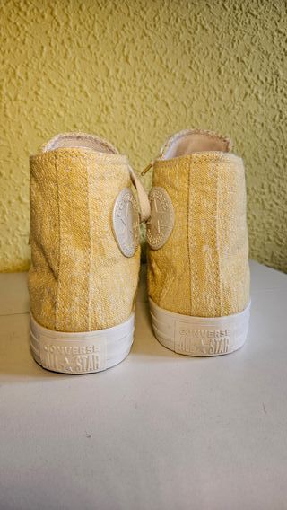 Converse Chuck Taylor Hi Hybrid Texture