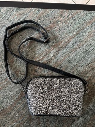 Borsetta sera glitterata nera e argento