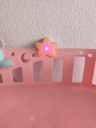 Cuna Nenuco con música y luz