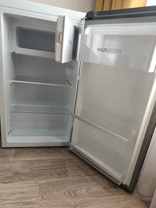 Nevera Hisense RR106D4CWE