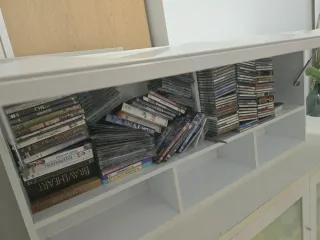 2 Muebles iguales de salón moderno