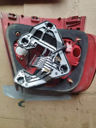 Pilotos Traseros Audi A4 2.6