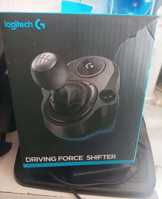 Volante Logitech G29 Driving Force PS5/PS4/PS3/PC