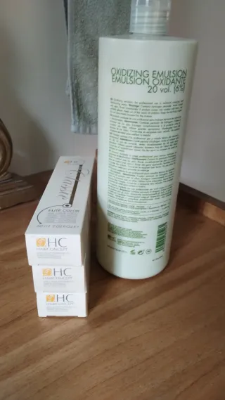 3 Tintes HairConcept 7.0, 7.4, 7.34 + Oxidante