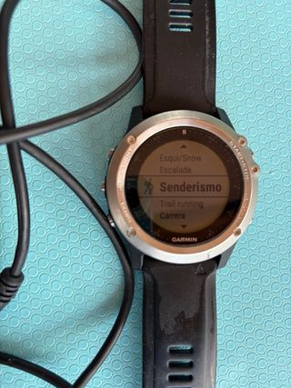 Reloj Garmin Fenix 3 con cargador