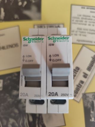 2 Interruptores 20A Schneider Electric ISW 20A