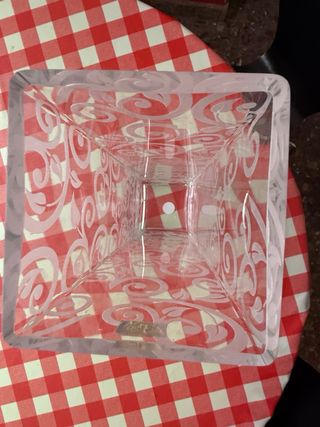 Jarrón de cristal SIQUINZE decorado