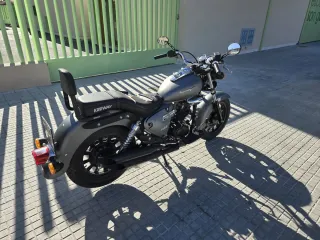 Keeway Superlight 125 gris