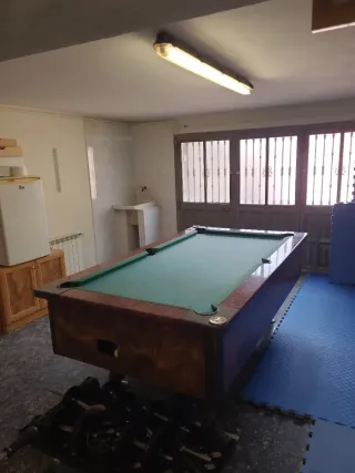 Billar americano automático con base de pizarra