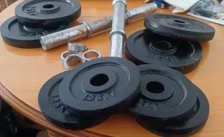 Barra y discos de pesas 15kg