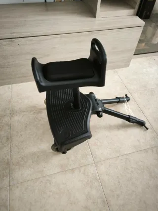 Patinete Universal con Asiento Negro bbest