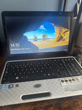 Portátil Toshiba Satellite L750/L755