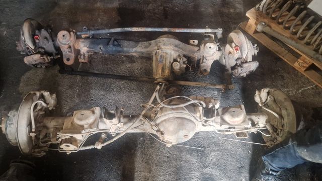 Ejes traseros Toyota Land Cruiser J80