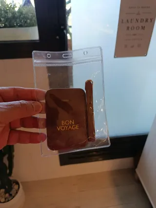 Cartera porta pasaporte y documentos