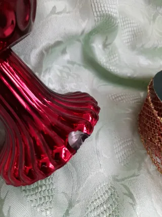 Set rosso decorativo