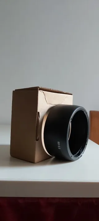 Paraluce Canon ES-68 x obiettivi 50 mm STM