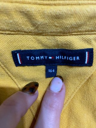 Polo Tommy Hilfiger Amarillo talla 164 equivale XS
