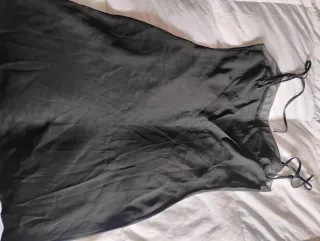 Camisón Etam negro con lazo pedrería