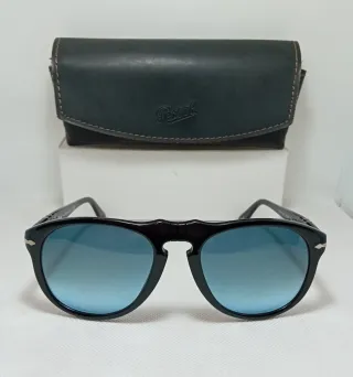 Occhiali da sole Persol 649 neri e blu